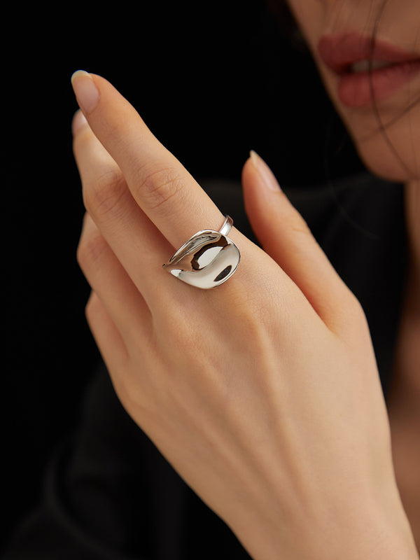 Simple ring