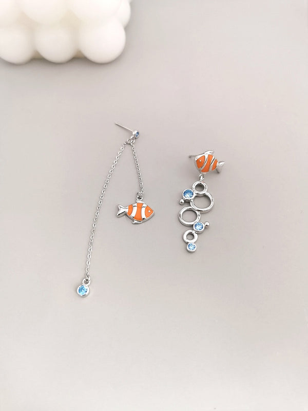 Asymmetric earrings