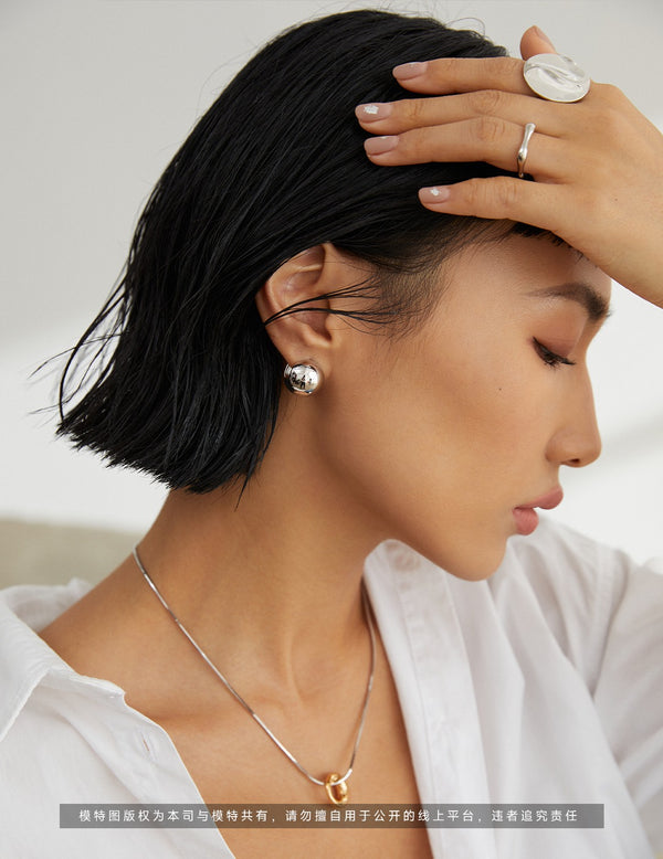 Advanced sensory ball ear buckle