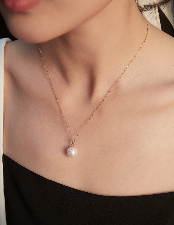 18K gold pearl necklace