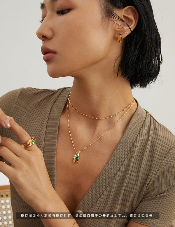Simple necklace