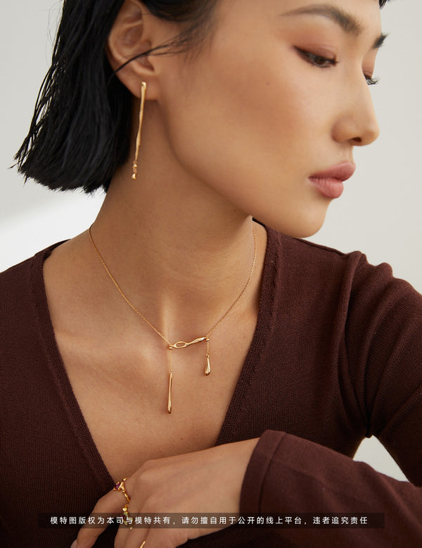 Simple necklace