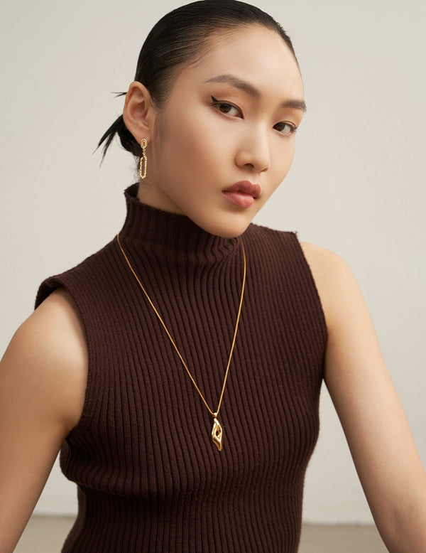Asymmetric earrings